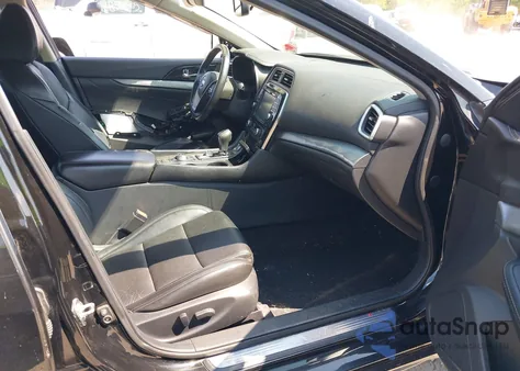 2017 Nissan Maxima 3.5 Sv z USA, uszkodzony, nr VIN 1N4AA6AP6HC441972